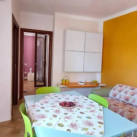 Beach Costa Dei Venti شقة كاستيلساردو